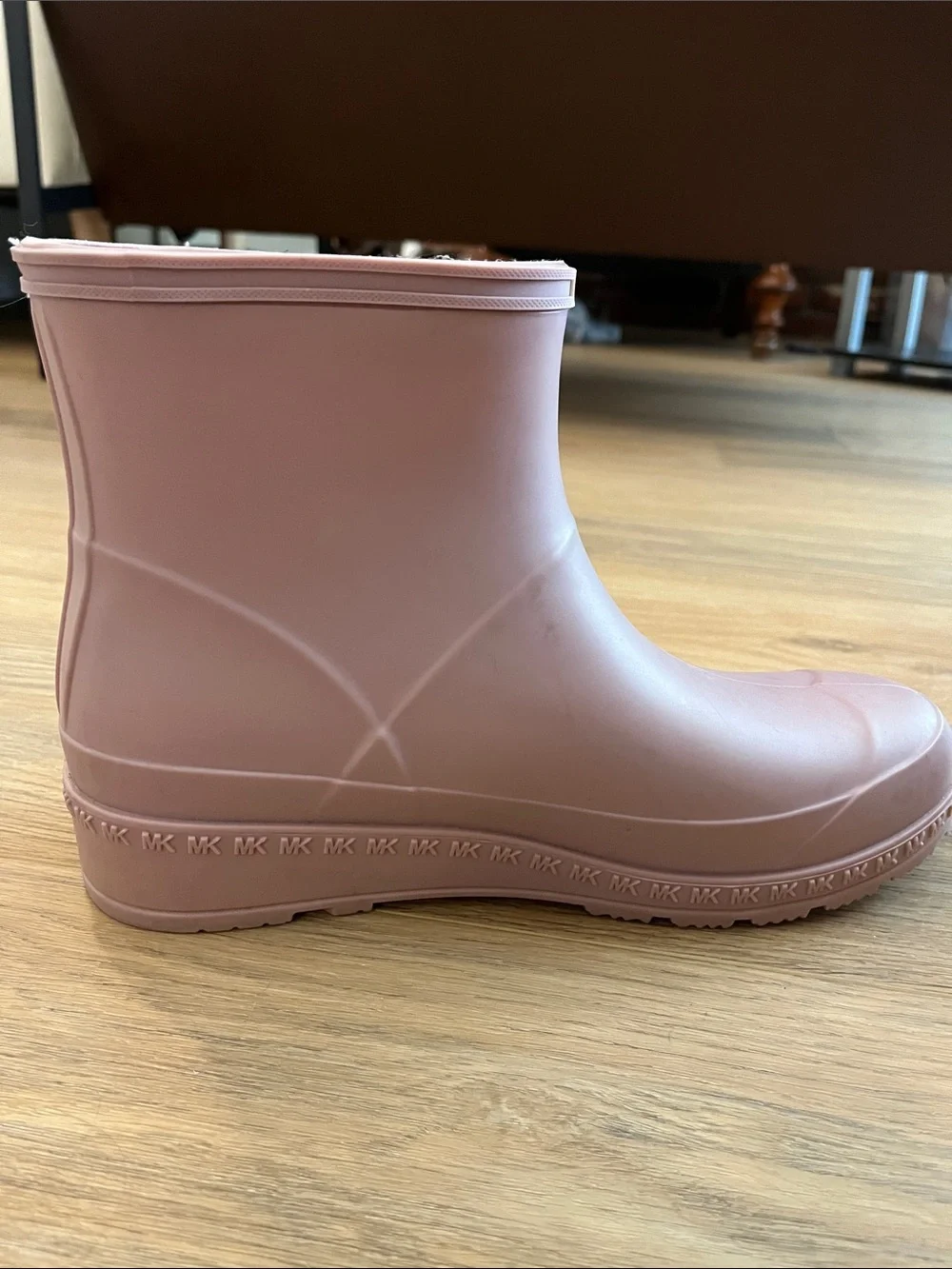 Michael Kors Mac Light Pink Matte Short Rain Boots